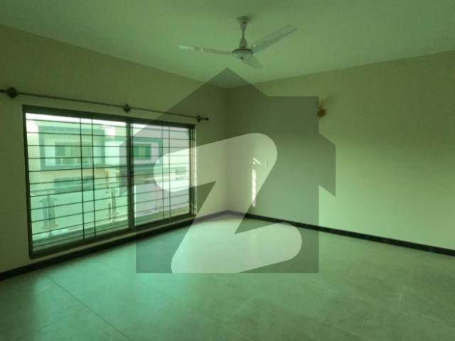 House For Grabs In 375 Square Yards Karachi Askari 6