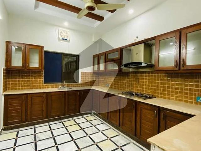 House For Grabs In 7 Marla Rawalpindi Bahria Town Phase 8 Abu Bakar Block