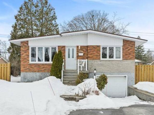 House for sale 5032 Rue Woodland PierrefondsRoxboro QC H8Z2A2 CA in Montreal Canada