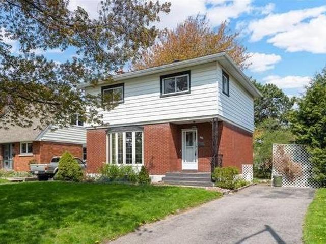 House for sale 623 SHELLEY Avenue in Ottawa Canada
