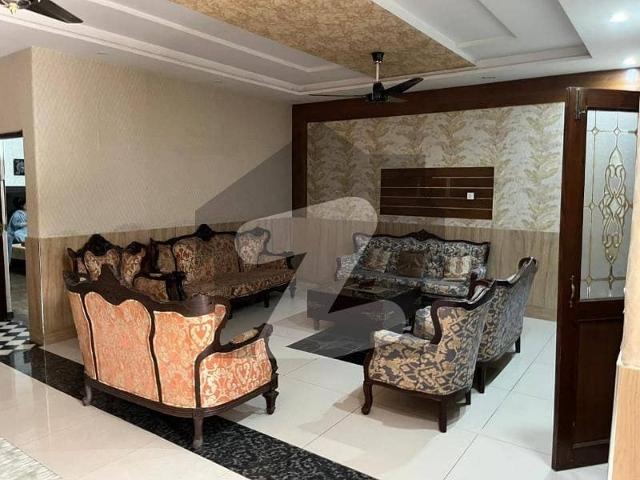A 10 Marla House In Lahore Is On The Market For Sale