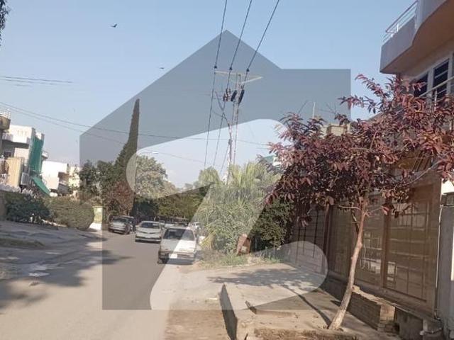 House for sale 14 Marla G 10/4