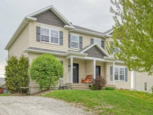 House for sale 1883 Rue CarolineTherrien Les Nations QC J1M2G3 CA in Sherbrooke Canada