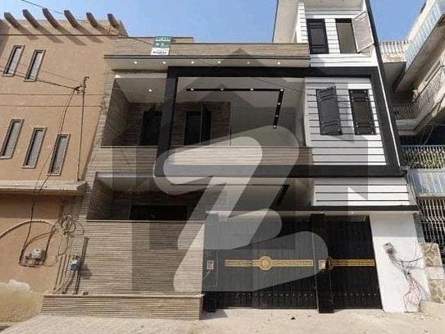 House For Sale 233 Square Yard Brand New