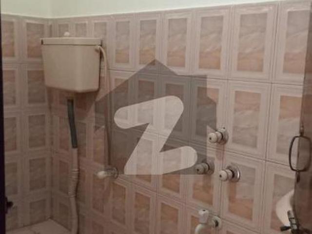 House for sale 240 sq yards in 11 b north karachi sector 11b