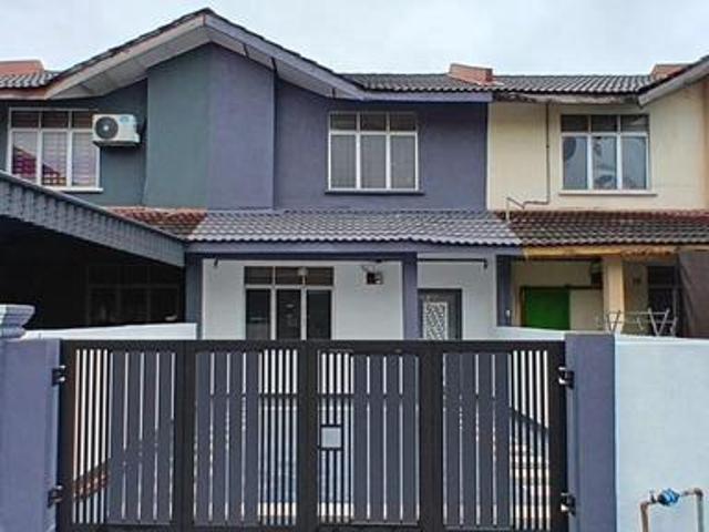 House For Sale 2sty Tmn Kemboja Bukit Sentosa Rawang FHold Open Reno