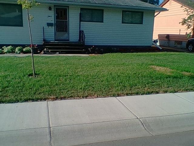 House For Sale 341 24th St W