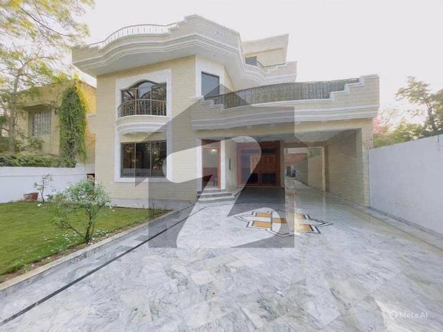 House for Sale CDA Transfer | High Rental Yield