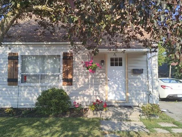 House For Sale east Side Of Trenton