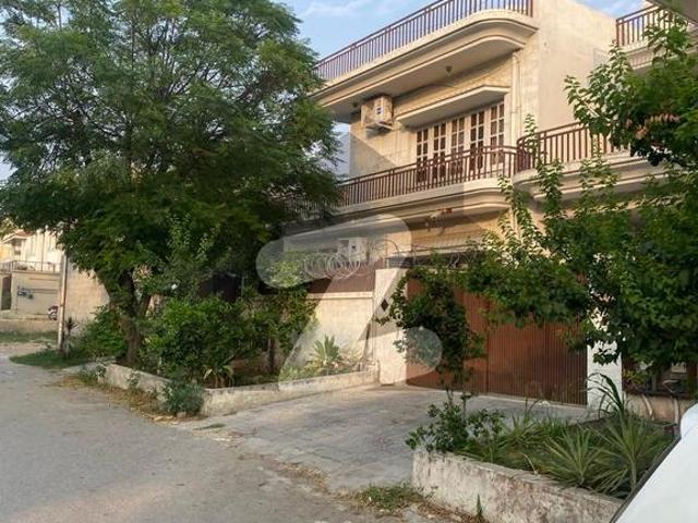 House For Sale F11/2 F 11