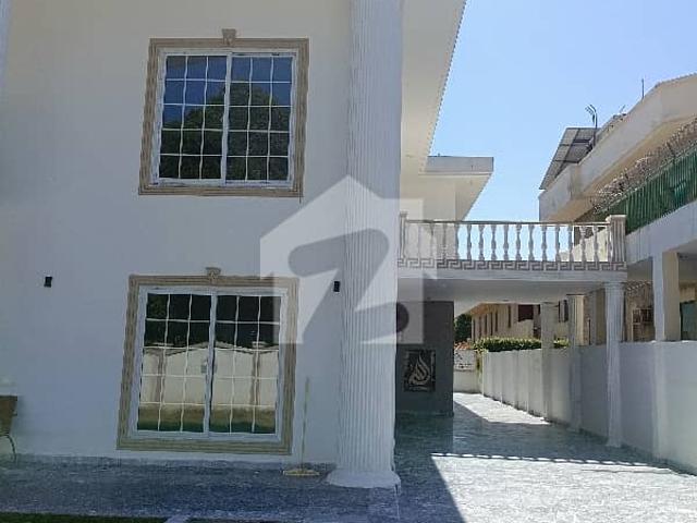 House for sale f. 11 4