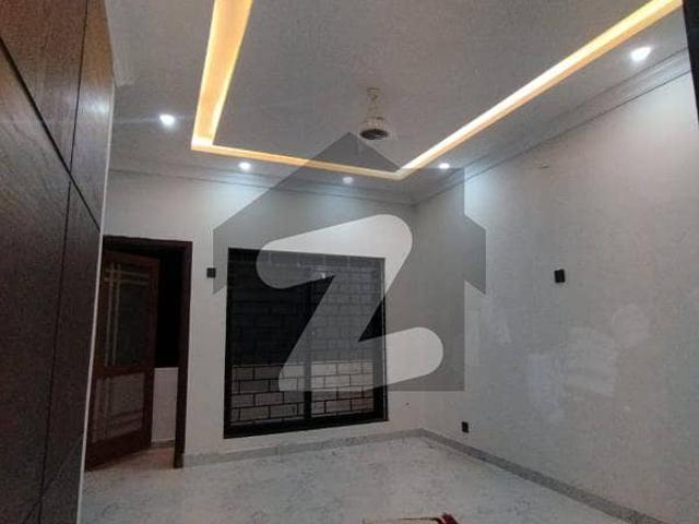 House For Sale I 10