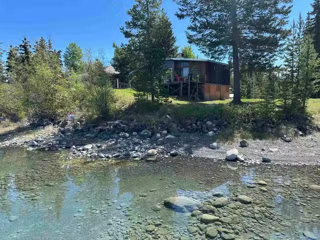 House for sale in 70 Mile House, 100 Mile House, 1367 S Green.