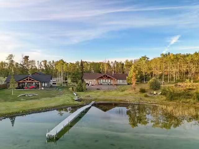 House for sale in 70 Mile House, 100 Mile House, 1 Point Road.
