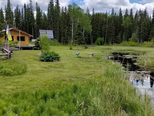 House for sale in 100 Mile House, 100 Mile House, 6534 Horse L.