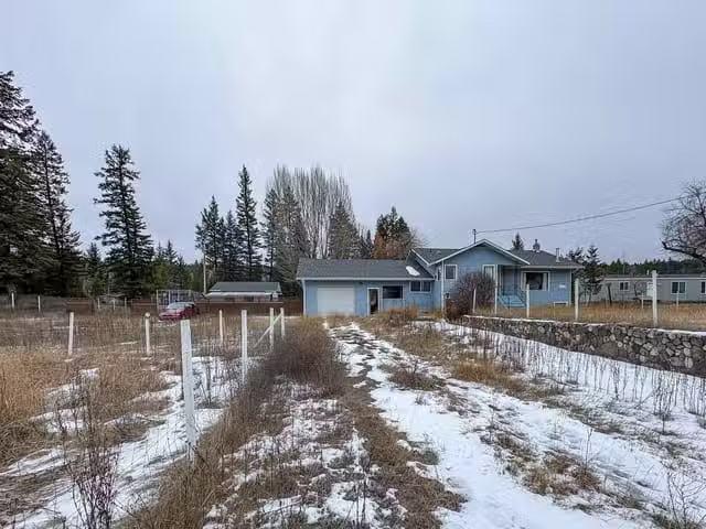 House for sale in 100 Mile House, 100 Mile House, 3763 Dodge R.