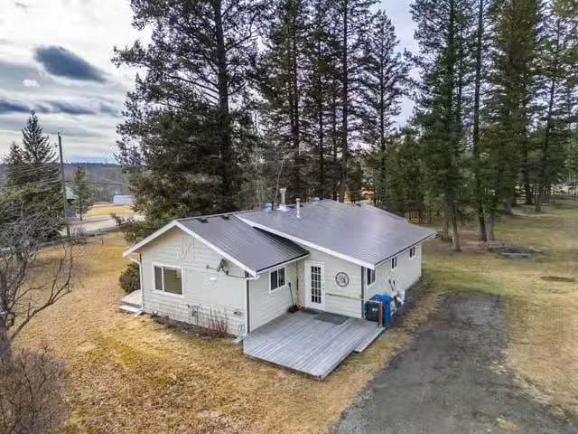 House for sale in 108 Mile Ranch, 100 Mile House, 4734 Kitwang.