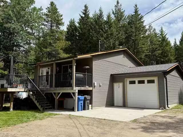 House for sale in 108 Mile Ranch, 100 Mile House, 4755 Anzeeon.