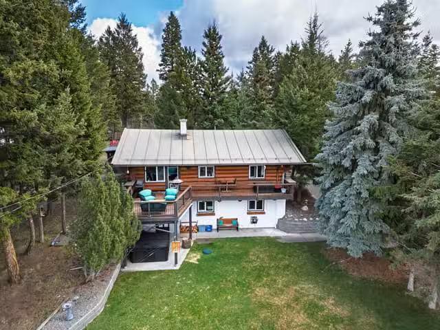 House for sale in 108 Mile Ranch, 100 Mile House, 5031 Gloinnz.