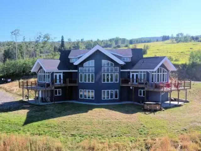 House for sale in Telkwa, Smithers And Area, 8020 Hislop Road.