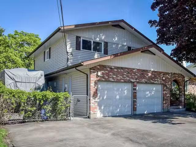 House for sale in Terrace, Terrace, 2306 Pear Street, 263152100