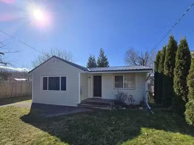 House for sale in Terrace, Terrace, 4629 Straume Avenue, 26313.