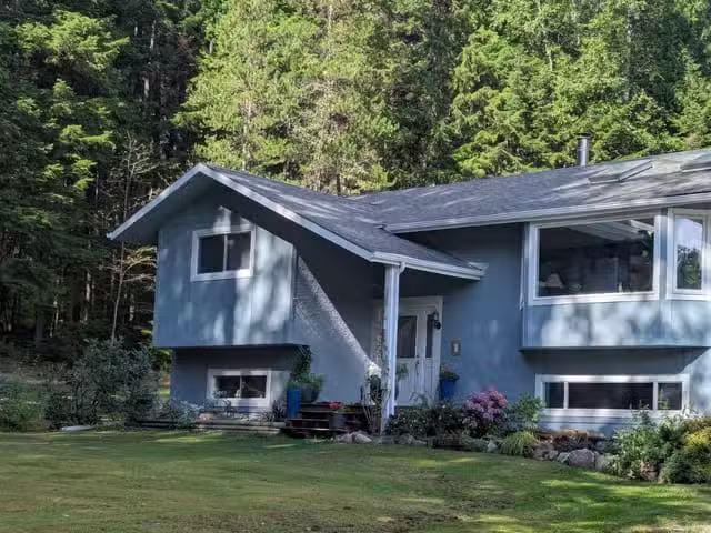 House for sale in Terrace, Terrace, 4636 Johnston Road, 263134.