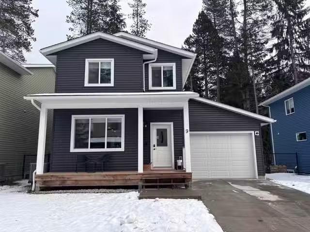 House for sale in Terrace, Terrace, 9 4921 Halliwell Avenue, 2.