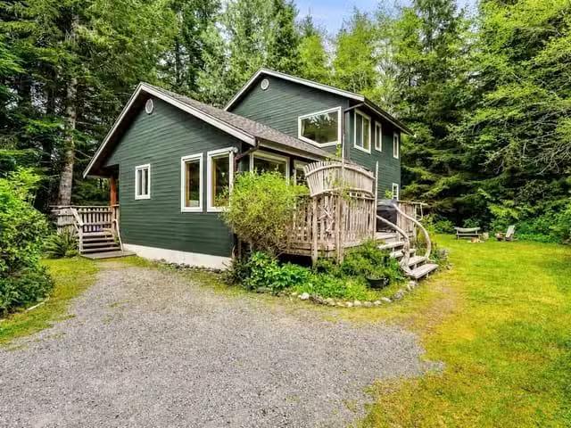 House for sale in Tofino, 1278 Lynn Rd, 1034444