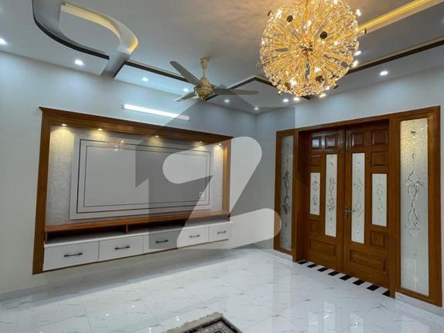 House For sale In Top City 1