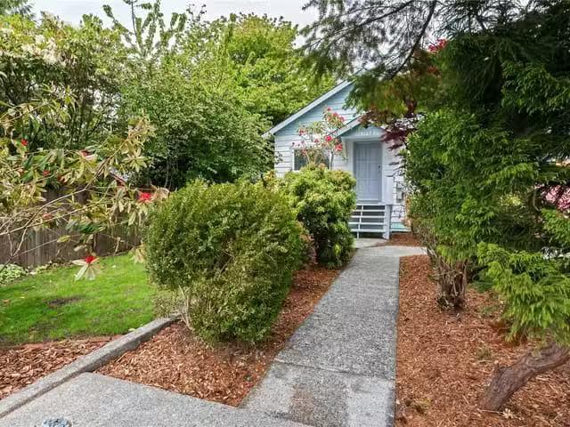 House for sale in Ucluelet, 1527 Peninsula Rd, 1039595