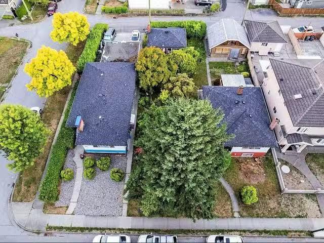House for sale in Vancouver, Vancouver East, 1280 E 33rd Avenu.