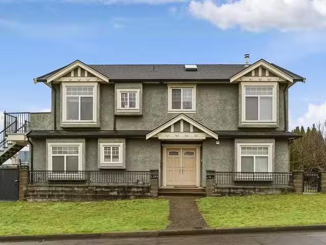 House for sale in Vancouver, Vancouver East, 1389 E 54th Avenu.