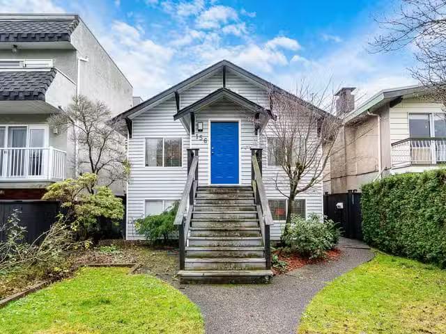 House for sale in Vancouver, Vancouver East, 156 E 53rd Avenue.
