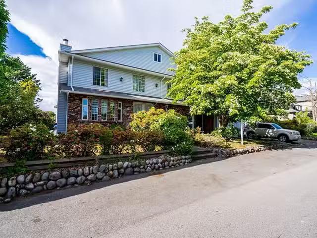 House for sale in Vancouver, Vancouver East, 1525 E 51st Avenu.