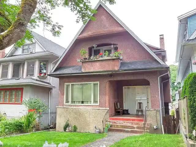 House for sale in Vancouver, Vancouver East, 1761 William Stre.