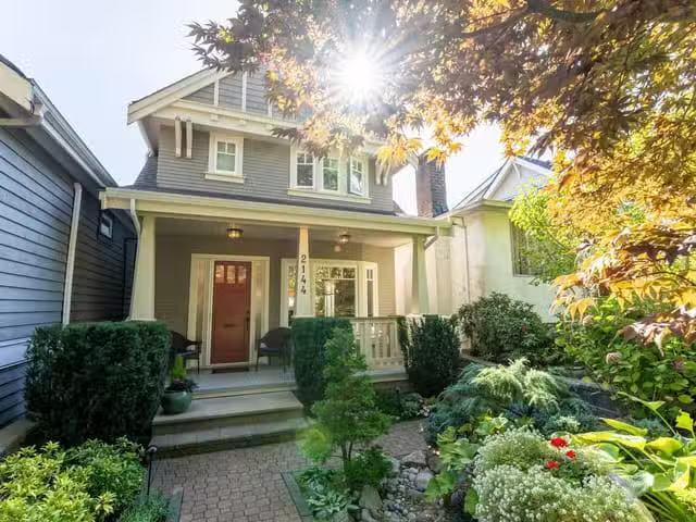 House for sale in Vancouver, Vancouver East, 2144 E 4th Avenue.