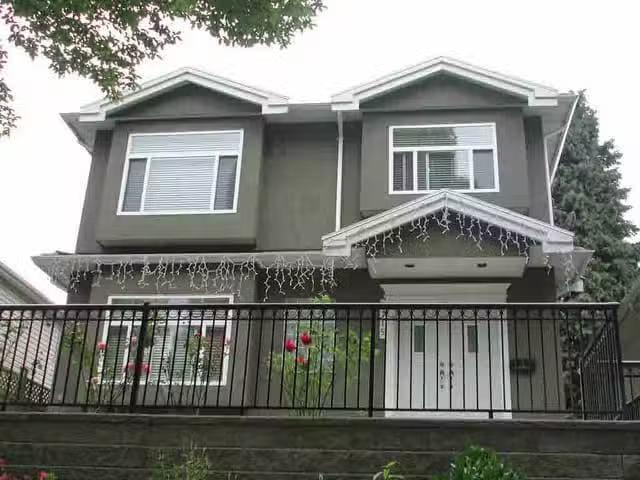 House for sale in Vancouver, Vancouver East, 2715 E Broadway.