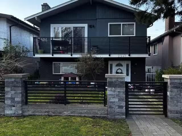 House for sale in Vancouver, Vancouver East, 2947 E 29th Avenu.