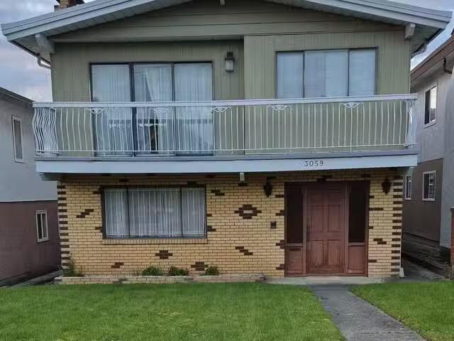 House for sale in Vancouver, Vancouver East, 3059 E 29th Avenu.
