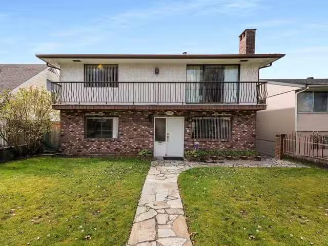House for sale in Vancouver, Vancouver East, 3481 Dieppe Drive.