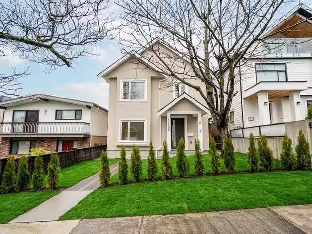 House for sale in Vancouver, Vancouver East, 3435 Franklin Str.