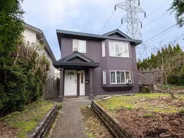 House for sale in Vancouver, Vancouver East, 3681 Adanac Stree.