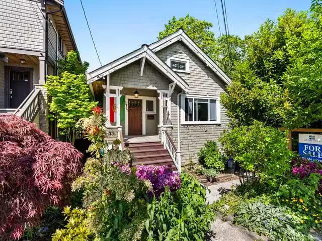 House for sale in Vancouver, Vancouver East, 3707 Inverness St.