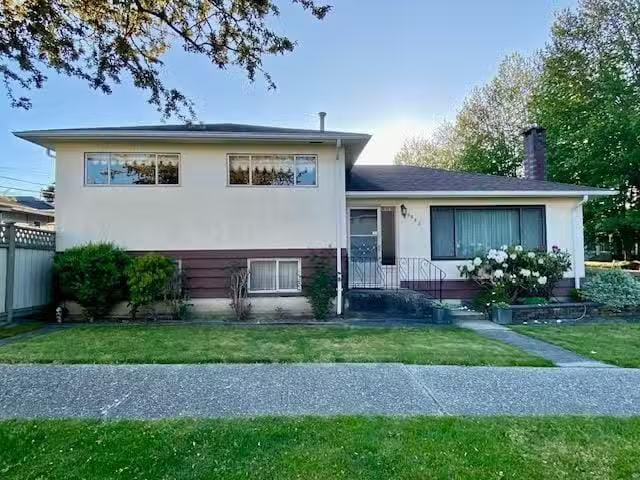 House for sale in Vancouver, Vancouver East, 3925 Penticton St.
