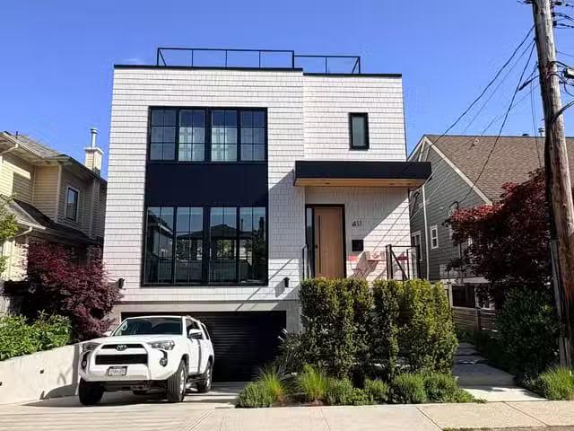 House for sale in Vancouver, Vancouver East, 411 Aubrey Place.