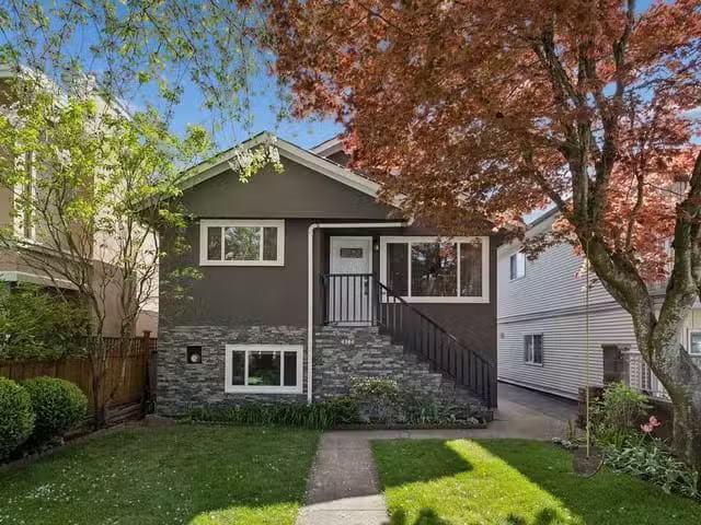 House for sale in Vancouver, Vancouver East, 4344 Skeena Stree.