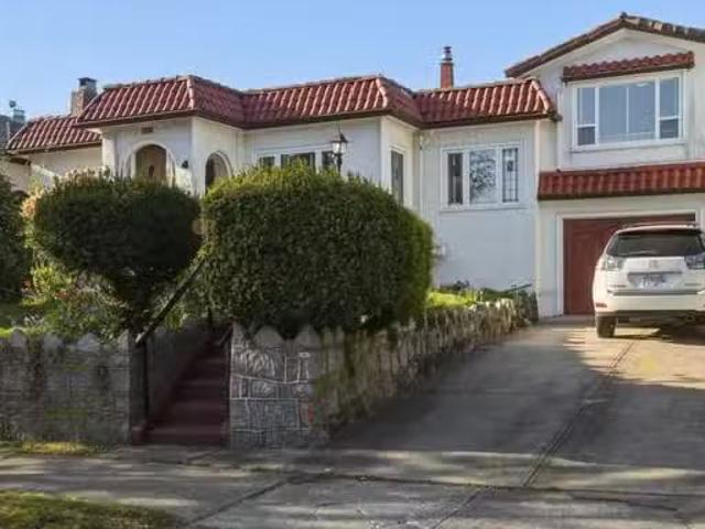 House for sale in Vancouver, Vancouver East, 433 E 48th Avenue.