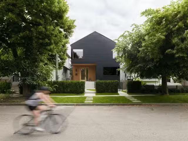 House for sale in Vancouver, Vancouver East, 4626 Windsor Stre.
