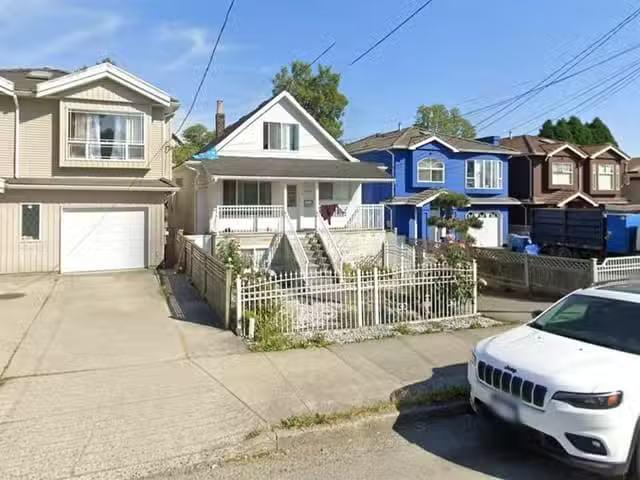 House for sale in Vancouver, Vancouver East, 4904 Rupert Stree.